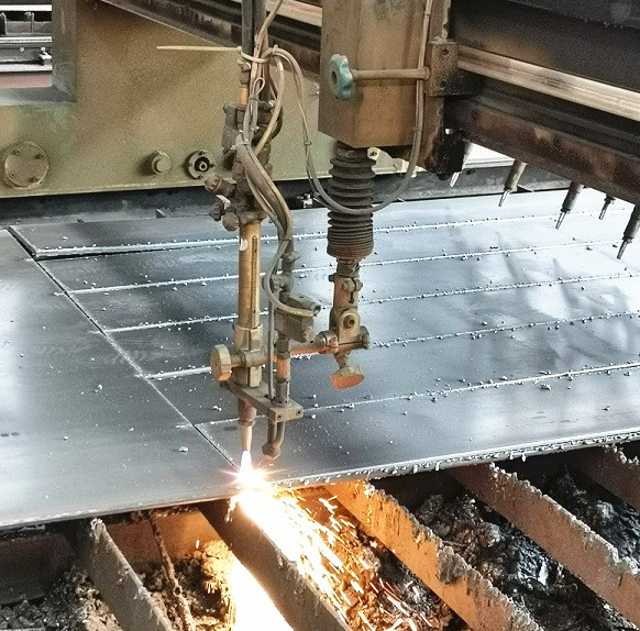 龍門數(shù)控火焰切割機(jī)