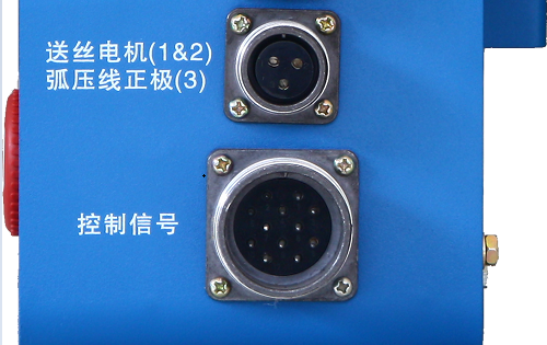 埋弧焊小車(chē)側(cè)面